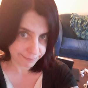 Meet your Posher, Sharon